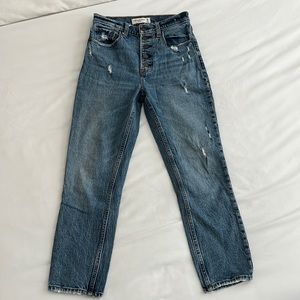 Abercrombie Denim - The Mom High Rise